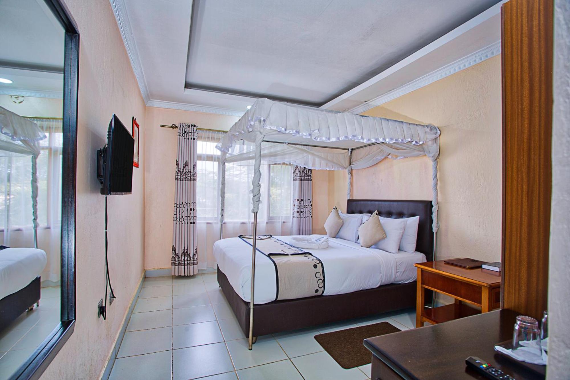 Chambai Hotel Naivasha Exterior foto