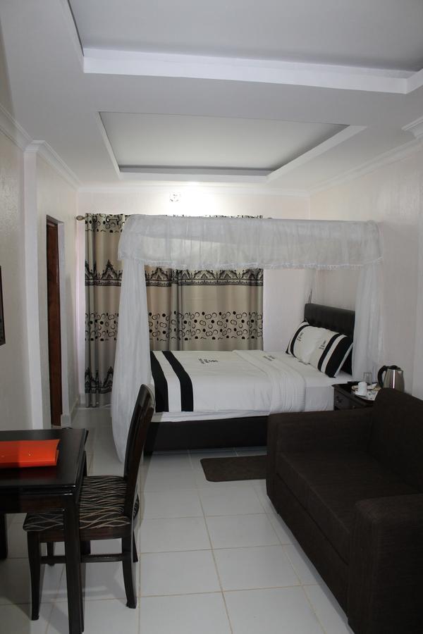 Chambai Hotel Naivasha Exterior foto